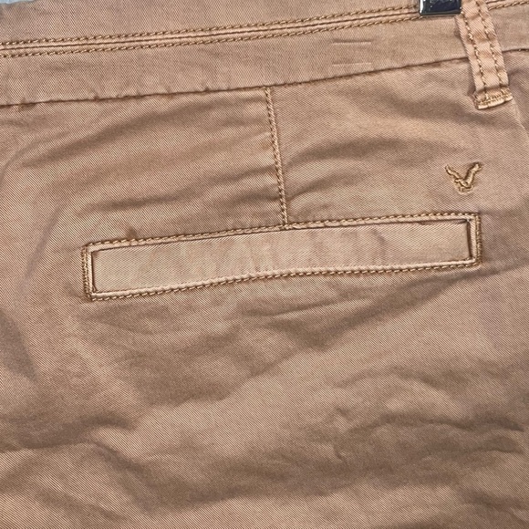 *American eagle outfitters- Brown stretch shorts - Picture 4 of 6